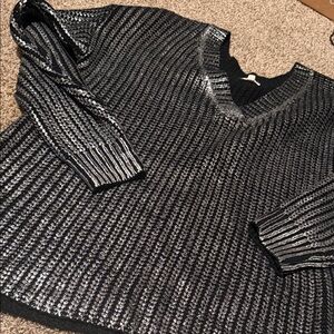 BiBi oversized chunky black & metallic silver v-neck sweater (XL) - EUC!